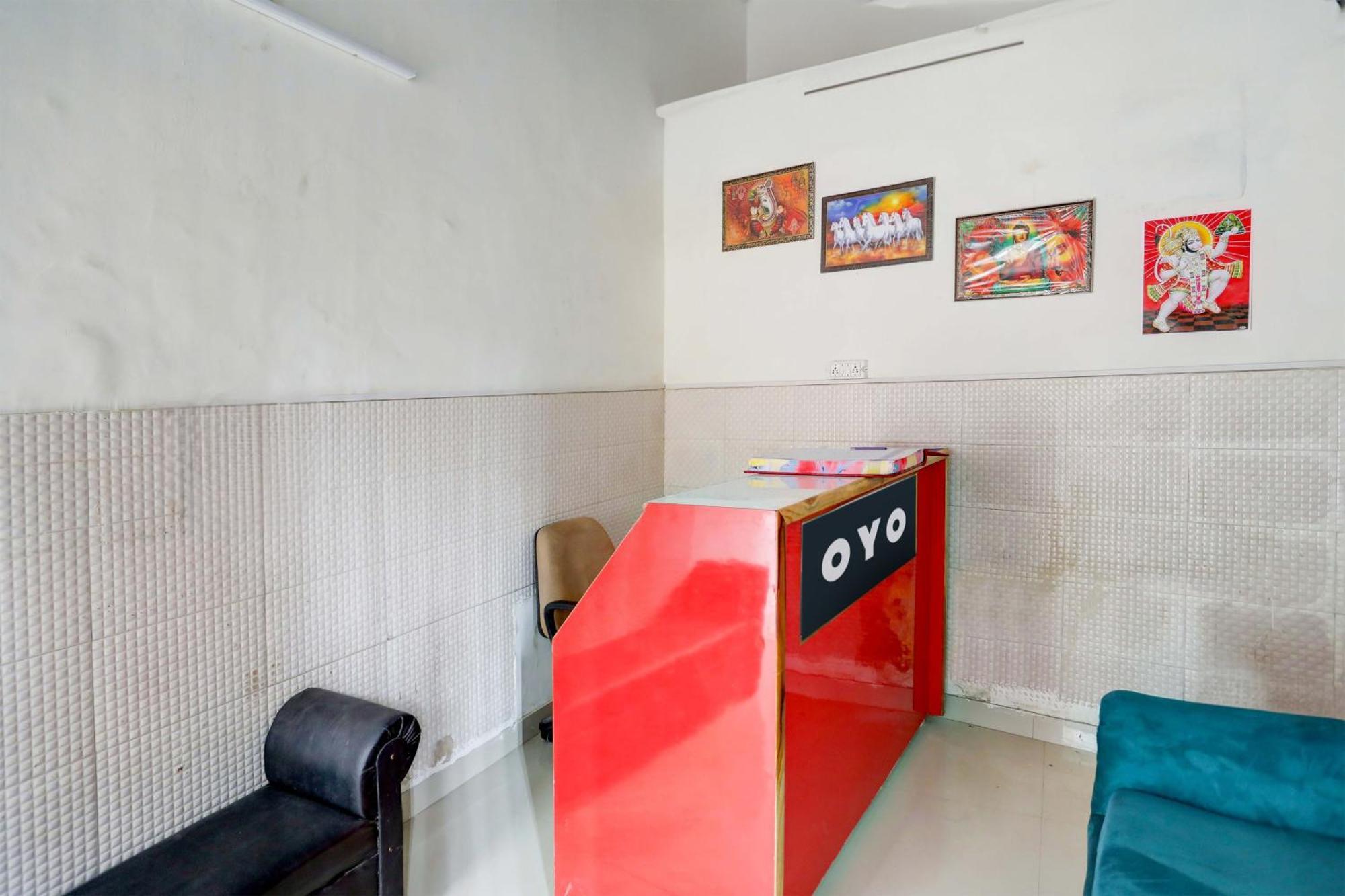 Hotel O Tilak Hotel 24 Sector 27 Near By Vinayak Hospital Gali No-6 Noida Exteriér fotografie