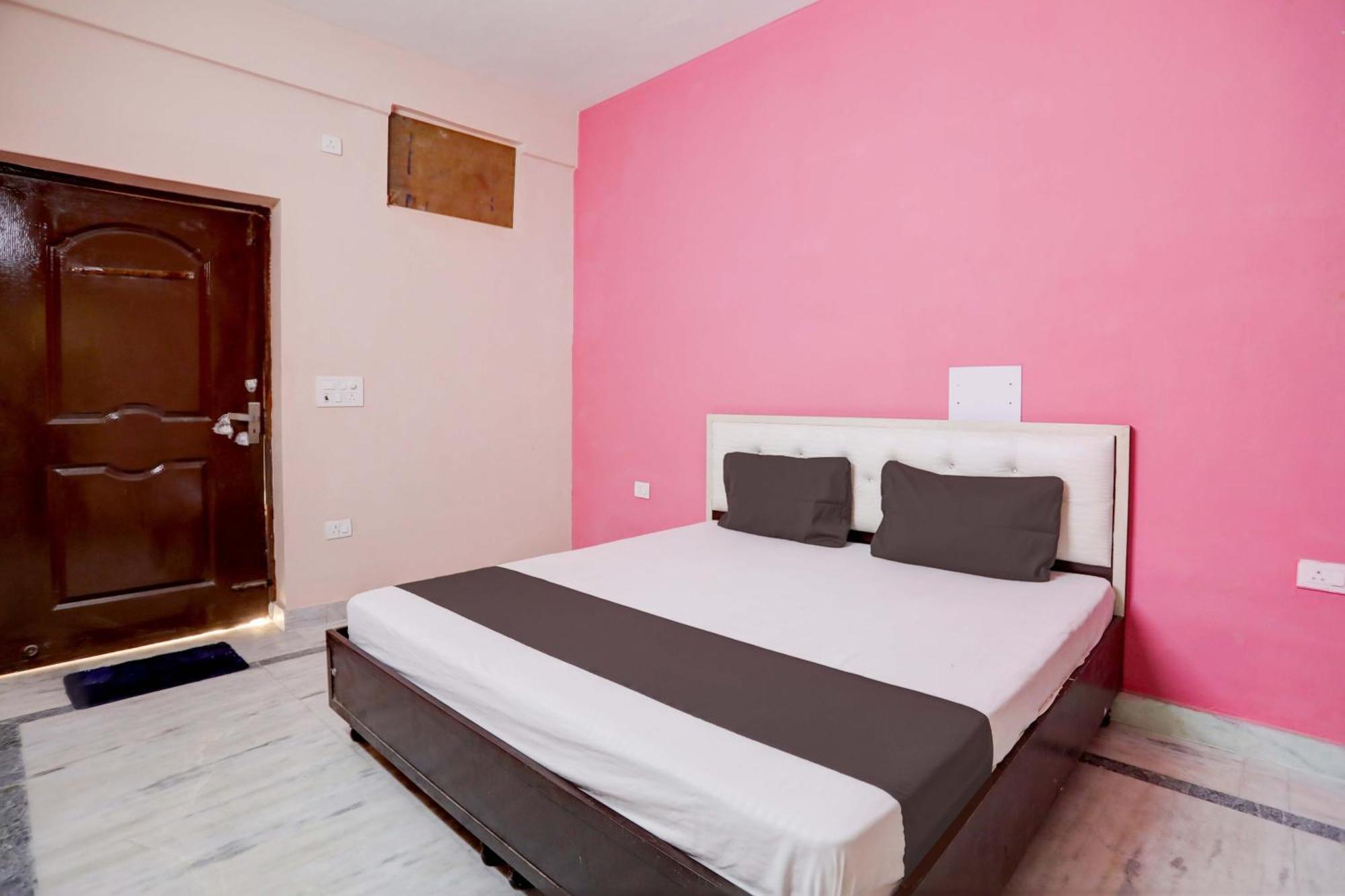 Hotel O Tilak Hotel 24 Sector 27 Near By Vinayak Hospital Gali No-6 Noida Exteriér fotografie
