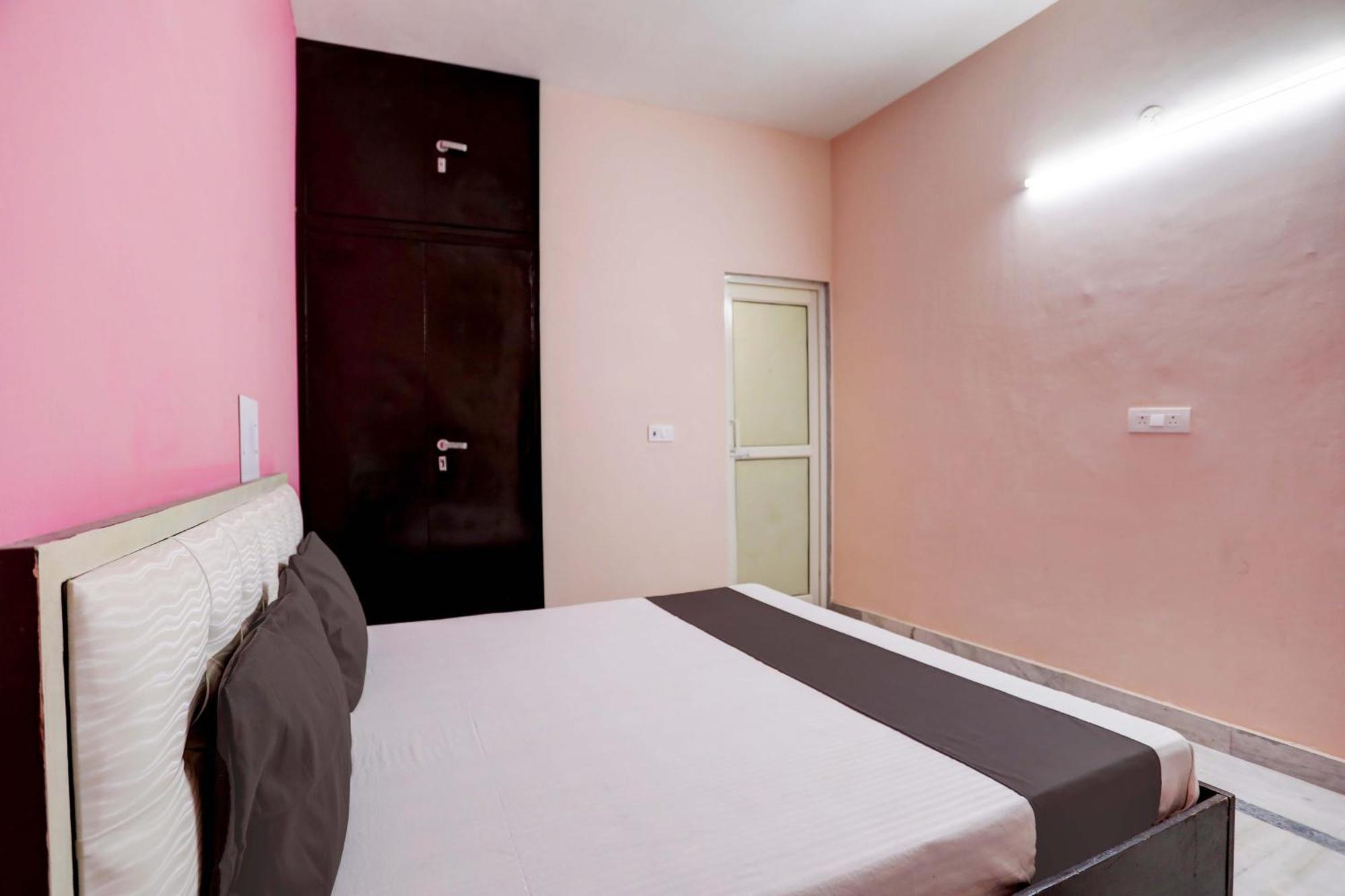 Hotel O Tilak Hotel 24 Sector 27 Near By Vinayak Hospital Gali No-6 Noida Exteriér fotografie