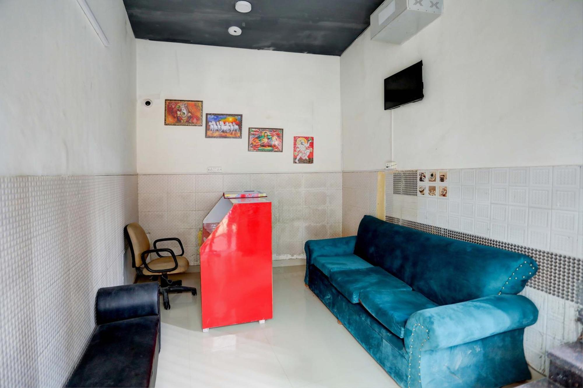Hotel O Tilak Hotel 24 Sector 27 Near By Vinayak Hospital Gali No-6 Noida Exteriér fotografie